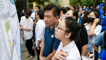 Hà Nội công bố điểm chuẩn vào lớp 10 chuyên năm học 2024-2025