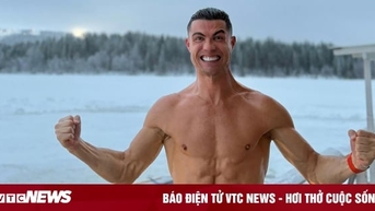 Ronaldo tắm ngoài trời giữa cái lạnh -8 độ C khiến dân mạng sửng sốt