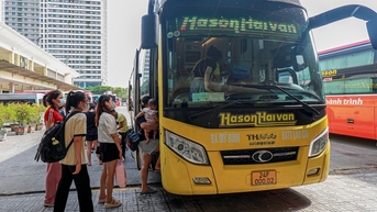 Có nên gắn sao cho xe khách?