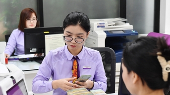 ធនាគាររដ្ឋសិក្សាផែនទីបង្ហាញផ្លូវដើម្បីដកបន្ទប់ឥណទាន