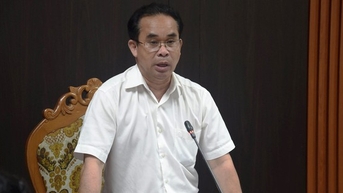 អនុប្រធានគណៈកម្មាធិការប្រជាជនខេត្ត គ្រប់គ្រងមហាវិទ្យាល័យវេជ្ជសាស្ត្រ Quang Nam