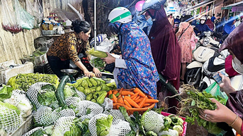 Rau xanh nào chữa bệnh nhưng gây tương tác khi uống thuốc?