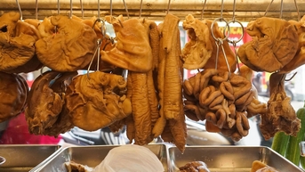 Phá lấu lòng heo cải chua thuốc bắc, ngon đâu bằng Lâm Ký