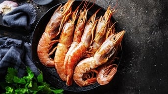 Đau nhức xương khớp có nên ăn hải sản?