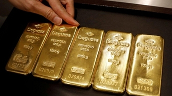 Giá vàng hôm nay 26/10/2024: Giá vàng giữ mức cao chót vót, Nga "rủ" BRICS có động thái mới với thị trường