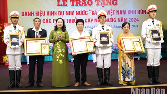 Phó Chủ tịch nước trao tặng danh hiệu cao quý của Đảng, Nhà nước tại Đồng Nai