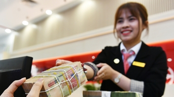 Lãi suất ngân hàng hôm nay 18/7/2024: Hai nhà băng nhập cuộc tăng lãi huy động
