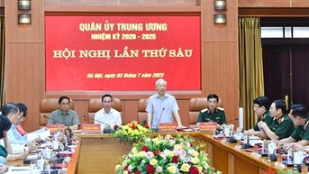 ស្នាដៃរបស់អគ្គលេខាបក្ស Nguyen Phu Trong បង្ហាញពីការគិតបែបគ្រាមភាសា និងចក្ខុវិស័យយុទ្ធសាស្ត្រលើវិស័យយោធា និងការពារជាតិ។