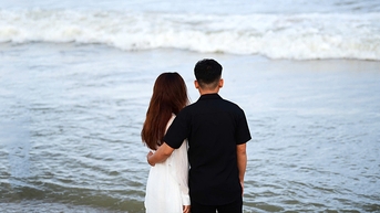 Vợ chồng xa nhau, vẫn giữ tình gần