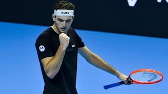 Medvedev thua Fritz ở trận mở màn ATP Finals 2024