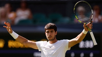 Alcaraz sát cánh cùng Zverev, Medvedev ở Laver Cup 2024