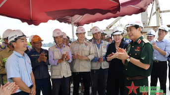Đại tướng Phan Văn Giang tiếp xúc cử tri tại Thái Nguyên