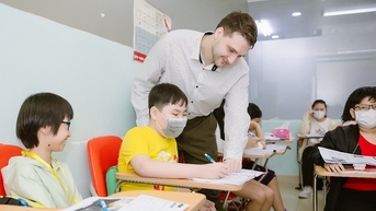 Thêm một loại chứng chỉ cho người nước ngoài dạy tiếng Anh ở Việt Nam
