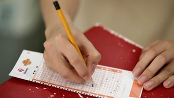 Vietlott lại tìm thấy vé số trúng độc đắc hơn 13,5 tỷ đồng