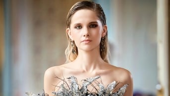 Kiểu váy dạ hội giúp tôn vẻ gợi cảm của phái đẹp
