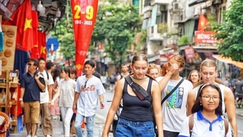 ទេសចរណ៍ «ផ្ទុះ» ថ្ងៃទី២ ខែកញ្ញា ក្នុងស្រុករកចំណូលបានច្រើន។