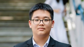 Nam sinh thủ khoa lớp 10 chuyên Toán trường Ams và chuyên Sư phạm