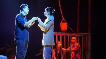 Sân khấu Hoàng Thái Thanh ra mắt vở tết "Lồng sắt"