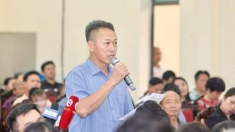 Hơn 370 người dân Hà Nội "sống chung chiêng không ai ngó đến"