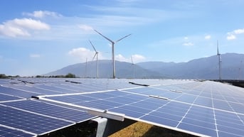 Ninh Thuận đề xuất gỡ vướng cho loạt dự án năng lượng tái tạo