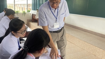 ជំនះ​ការ​ឈឺ​ចាប់​នៃ​ជំងឺ​មហារីក គ្រូ​សាលា​ឯកទេស​រៀប​ចំ​ 'ថ្នាក់​ពិសេស'