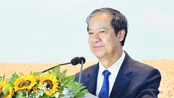 Bộ trưởng GD-ĐT: Nền giáo dục Việt Nam đang thay đổi để giúp con người hạnh phúc