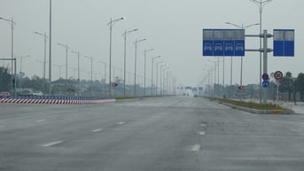 Vì sao lùi thời gian nâng tốc độ tối đa trên đại lộ nối Vinh