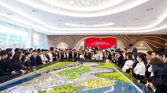 Giới đầu tư săn “chất vàng mười” tăng giá ở nhà liền thổ Vinhomes Royal Island