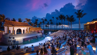 រោង​អាយ៉ង​ប្លែកៗ​នៅ​មាត់​សមុទ្រ​ជា​លើក​ដំបូង​ក្នុង​ប្រទេស​វៀតណាម