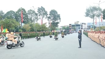 Hình ảnh Công an Đồng Nai ra quân trấn áp tội phạm