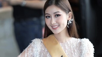 미스 퀘 안은 수영복을 입고 대담한 의상을 입고 상위 15명의 참가자에 이름을 올렸습니다.