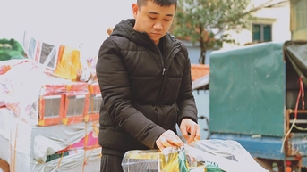 Vàng mã phục vụ lễ ông Công ông Táo giảm giá vẫn vắng khách mua