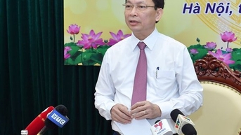 Sẽ không hạ chuẩn, bơm tín dụng vô tội vạ