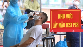 Thủ tướng Chính phủ yêu cầu xem xét công bố hết dịch COVID-19