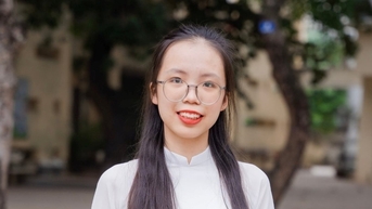 Valedictorian នៃការប្រឡងសញ្ញាបត្រមធ្យមសិក្សាទុតិយភូមិសុបិនចង់ក្លាយជាគ្រូបង្រៀនអក្សរសាស្ត្រ