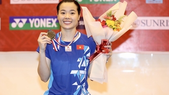 Nguyễn Thùy Linh săn hat-trick vàng ở giải cầu lông Việt Nam mở rộng