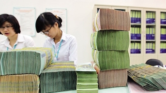 Ngân hàng “thừa” tiền, doanh nghiệp thiếu vốn: Nút thắt ở đâu?