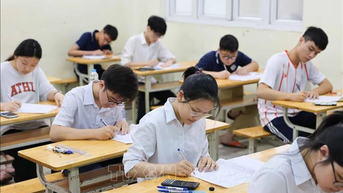 Giữ hình thức tự luận, đề minh họa môn Toán thi lớp 10 Hà Nội mới lạ về nội dung
