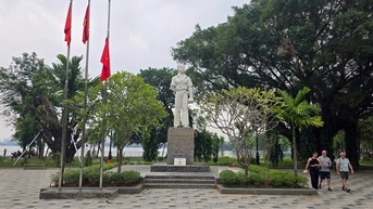 Diện mạo mới của vườn hoa Lý Tự Trọng sau khi được đầu tư 25 tỷ đồng chỉnh trang, cải tạo