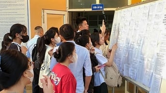 Công bố đề thi minh họa V-SAT 2025 tuyển sinh đại học