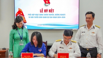 Vùng 3 Hải quân phối hợp tuyên truyền, hướng nghiệp cho thanh thiếu niên