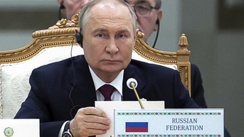 ‘Thợ săn siêu tàng hình’ Sukhoi S-70 của Nga tại Ukraine, ông Putin nói về trật tự thế giới mới, không tái đấu Trump-Harris