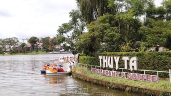 Người trúng đấu giá thuê nhà hàng Thủy Tạ bỏ cọc hơn 600 triệu đồng