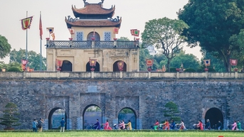 Sáng tác tranh cổ động tuyên truyền kỷ niệm 70 năm Ngày Giải phóng Thủ đô