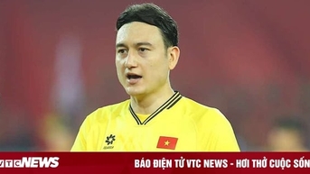 HLV Kim Sang-sik loại Đặng Văn Lâm