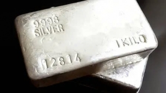 Bạc có xu hướng giảm sau nhiều phiên tăng "nóng"