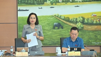 សុន្ទរកថា​ដ៏​គួរ​ឲ្យ​ចាប់​អារម្មណ៍​នៅ​ឯ​រដ្ឋ​សភា កាល​ពី​ថ្ងៃ​ទី​៨ ខែ​វិច្ឆិកា