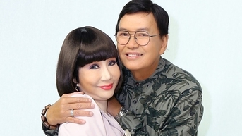 탄디엔: '탄킴 후에를 대신해 인민예술가라는 타이틀을 수락하며 목이 메었다'