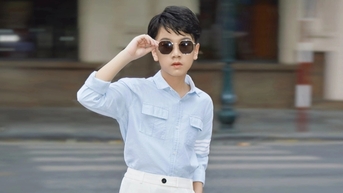 Mẫu nhí 10 tuổi gây chú ý nhờ vẻ điển trai, đắt show thời trang