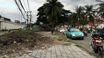 Chỉnh trang hành lang ATGT quốc lộ ở ngã tư Vũng Tàu